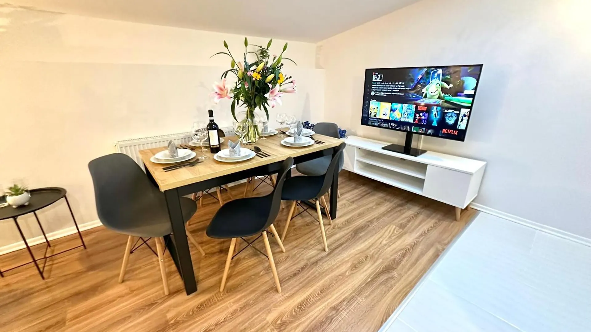 Cozy Old-Town Apartments At Kazimierz +Ac, Kitchen And Netflix Cracovia Polonia