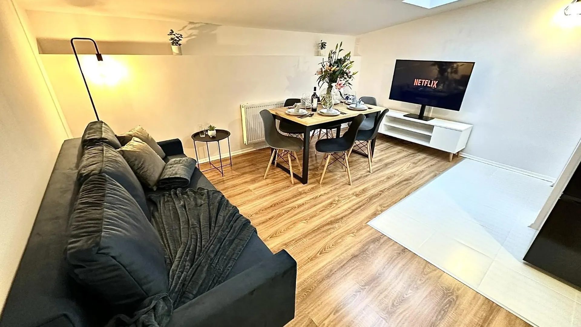 Cozy Old-Town Apartments At Kazimierz +Ac, Kitchen And Netflix 크라쿠프